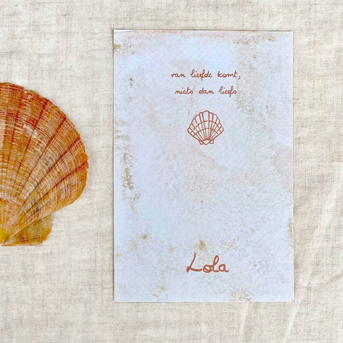 Geboortekaartje Lola zeeschelp